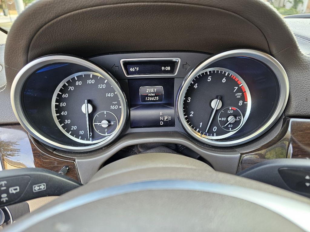 2014 Mercedes-Benz GL-Class Image 9