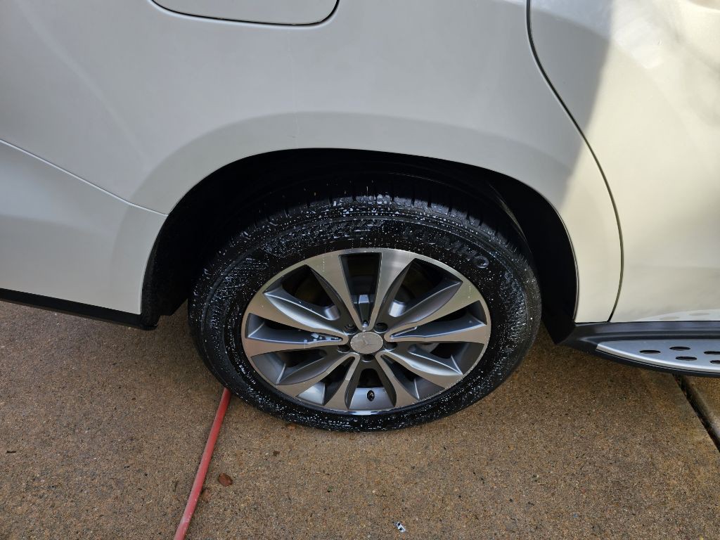 2014 Mercedes-Benz GL-Class Image 12