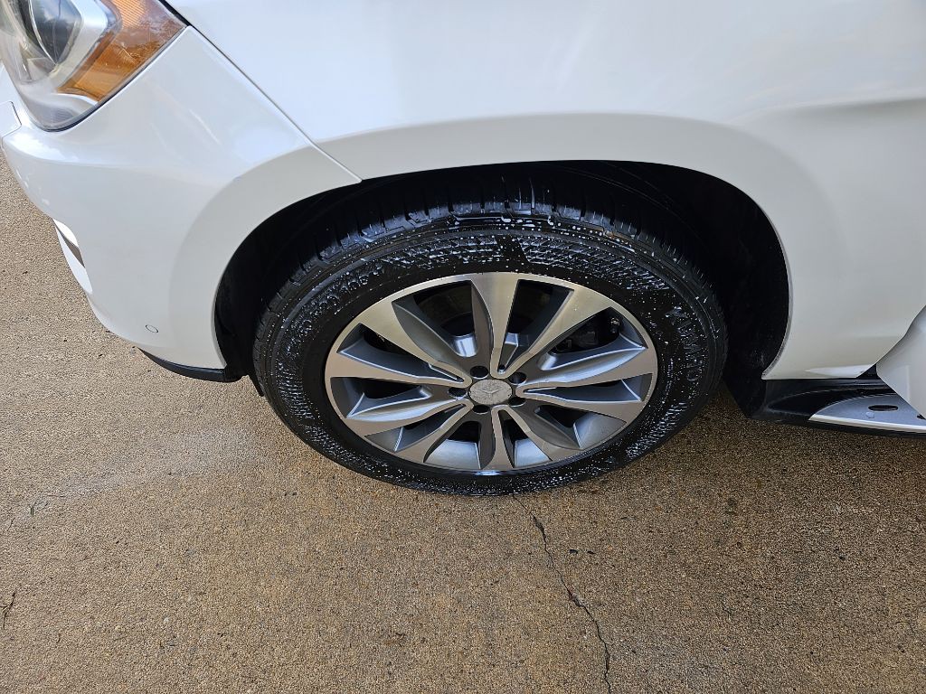 2014 Mercedes-Benz GL-Class Image 14