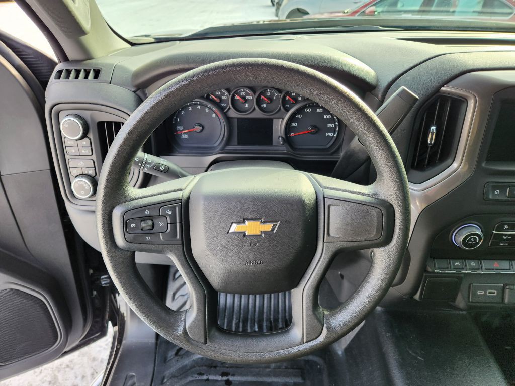 2023 Chevrolet Silverado 1500 Image 12