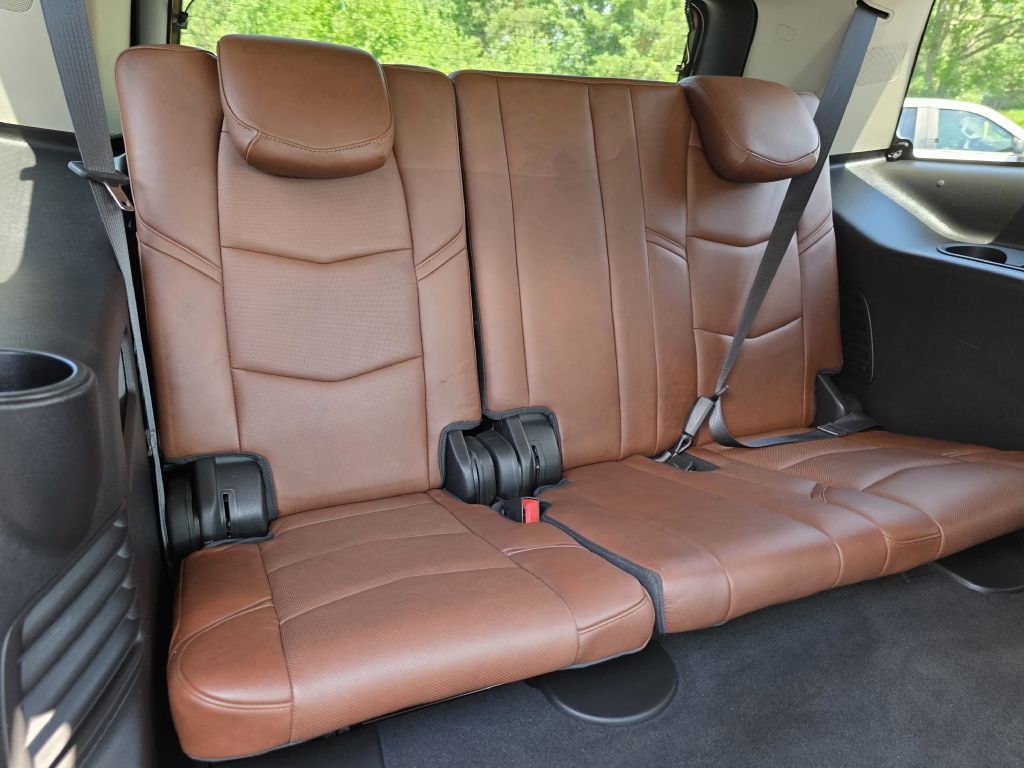2019 Cadillac Escalade Image 29