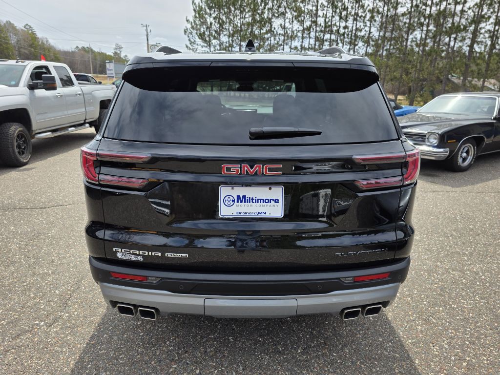 2024 GMC Acadia Image 4