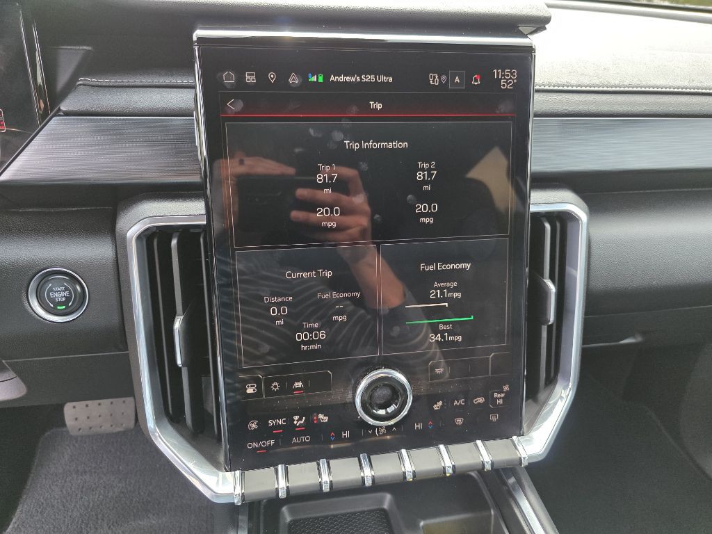 2024 GMC Acadia Image 15