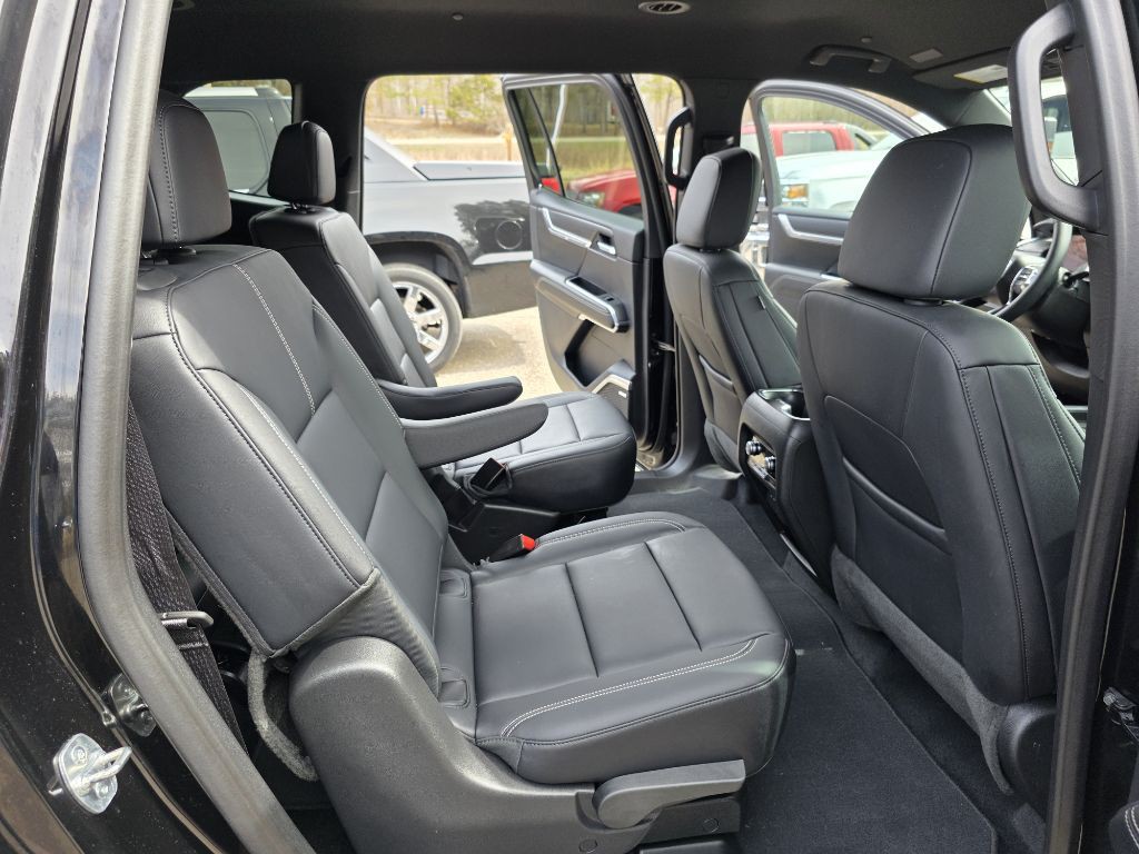2024 GMC Acadia Image 30