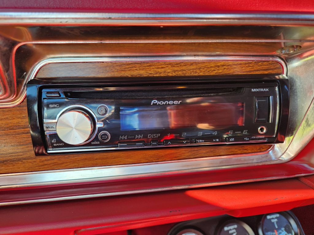 1974 Pontiac Lemans Image 27