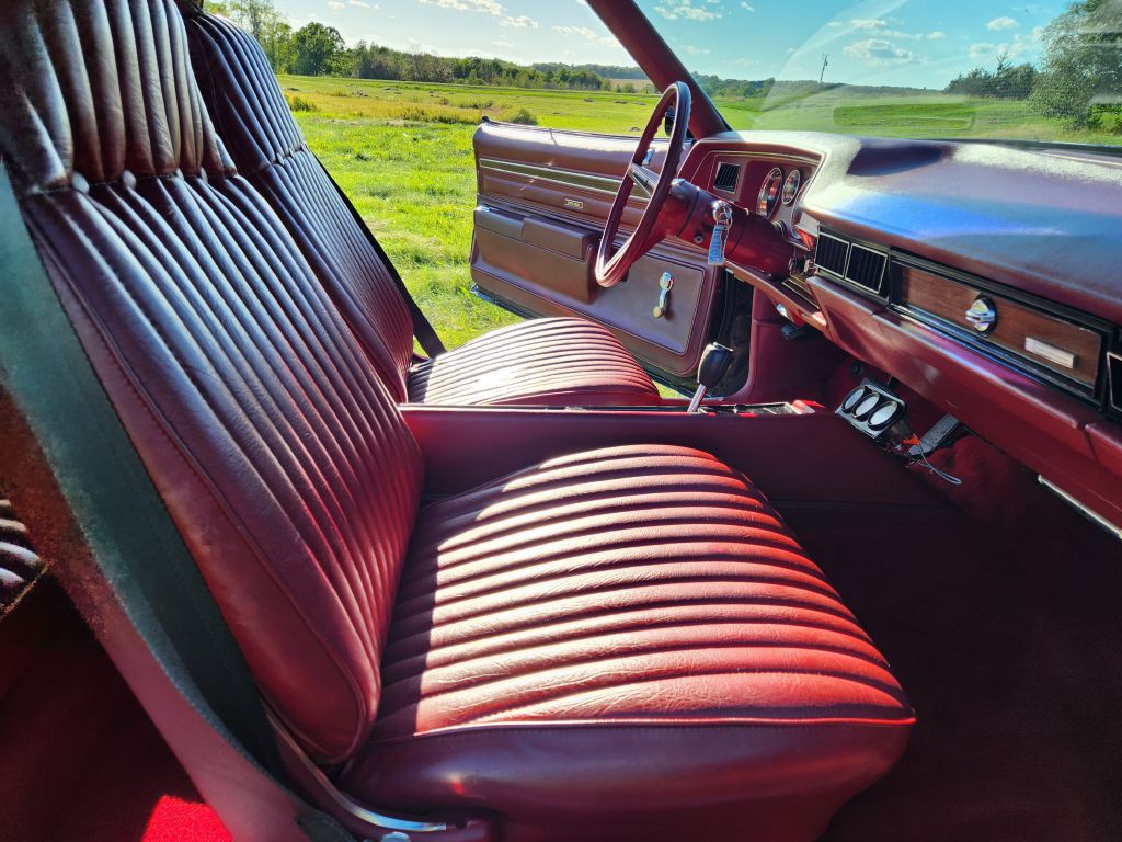 1974 Pontiac Lemans Image 40
