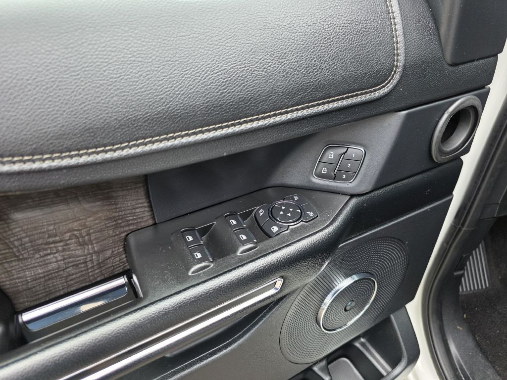 2021 Ford Expedition Image 11