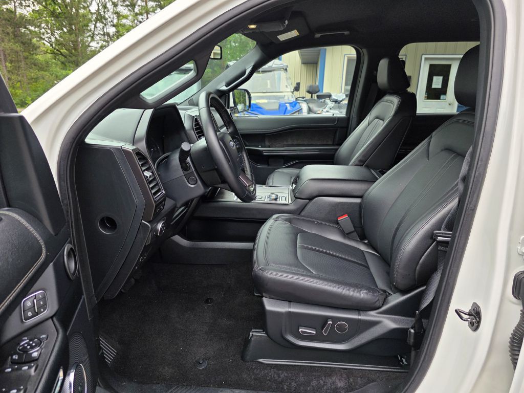 2021 Ford Expedition Image 12