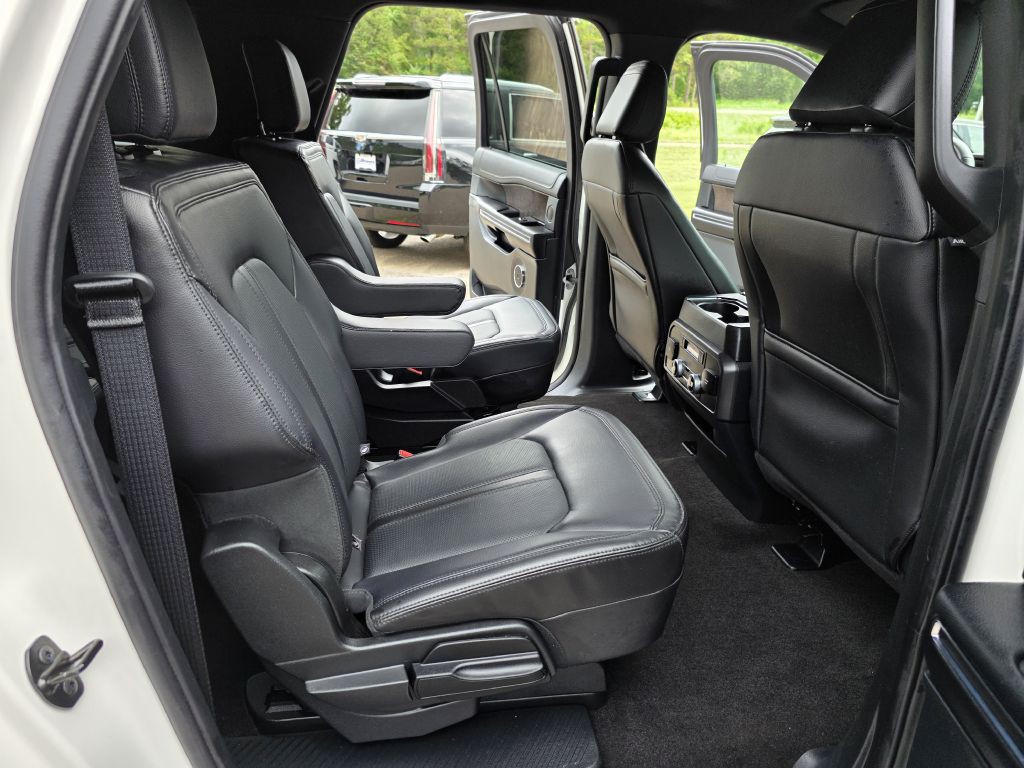 2021 Ford Expedition Image 25