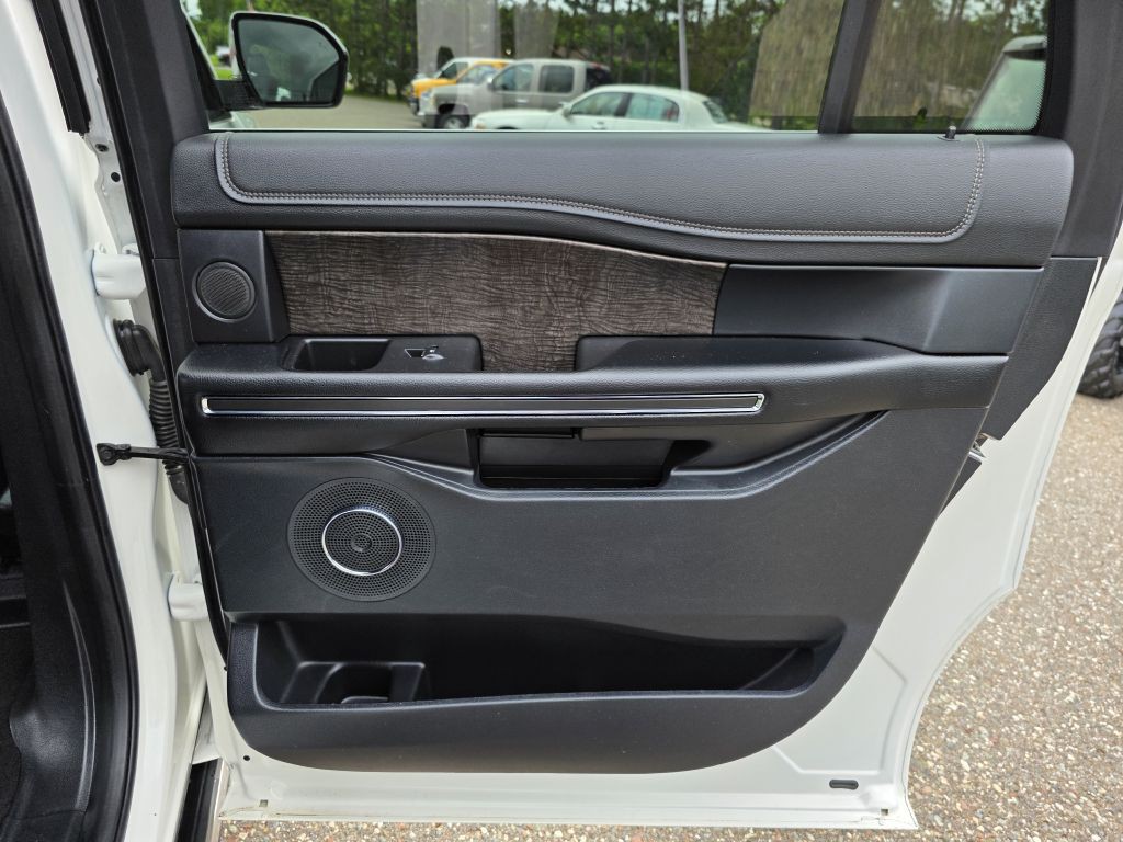 2021 Ford Expedition Image 27