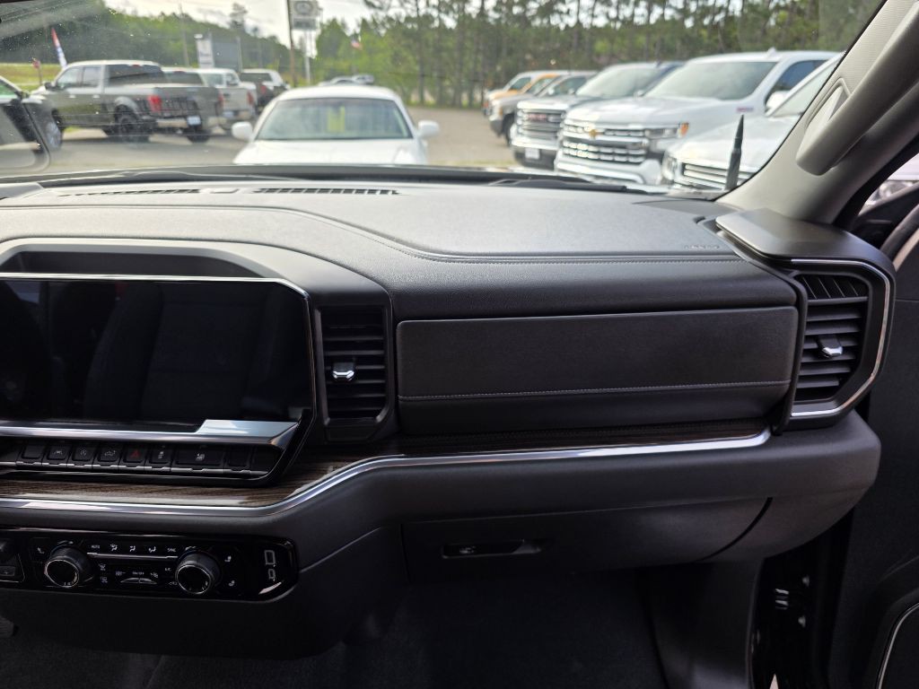 2024 Chevrolet Silverado 1500 Image 27