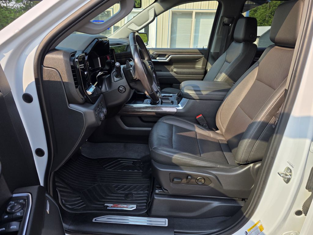 2023 Chevrolet Silverado 1500 Image 13