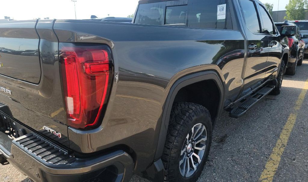 2019 GMC Sierra Image 4
