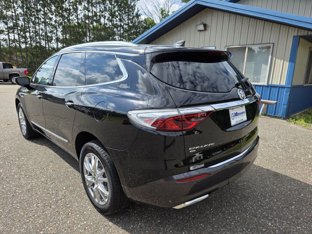 2024 Buick Enclave Image 4