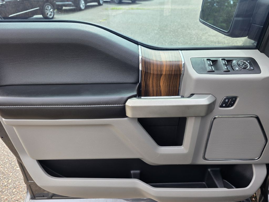 2017 Ford F-150 Image 10