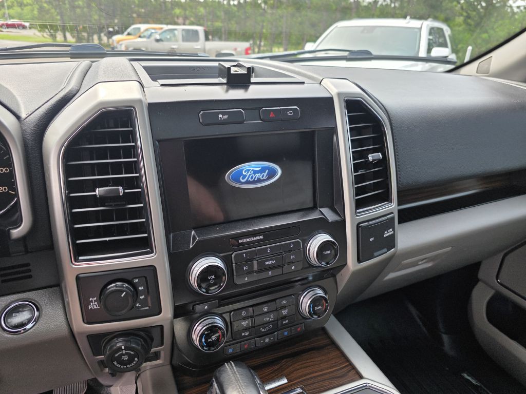 2017 Ford F-150 Image 13