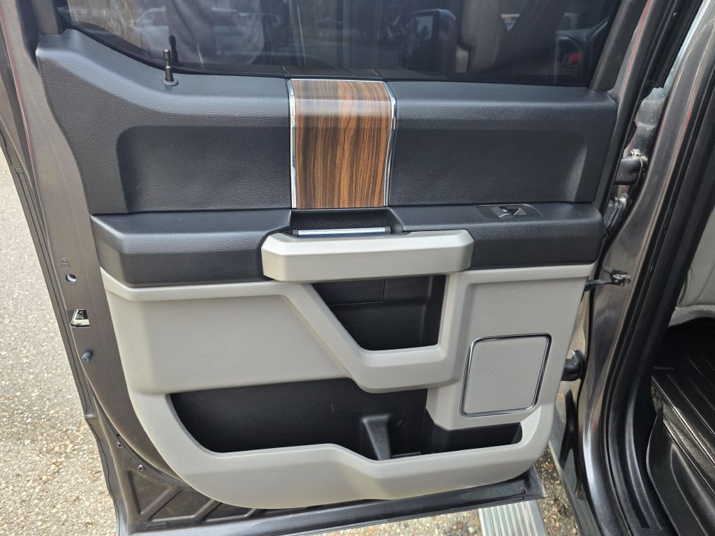 2017 Ford F-150 Image 20