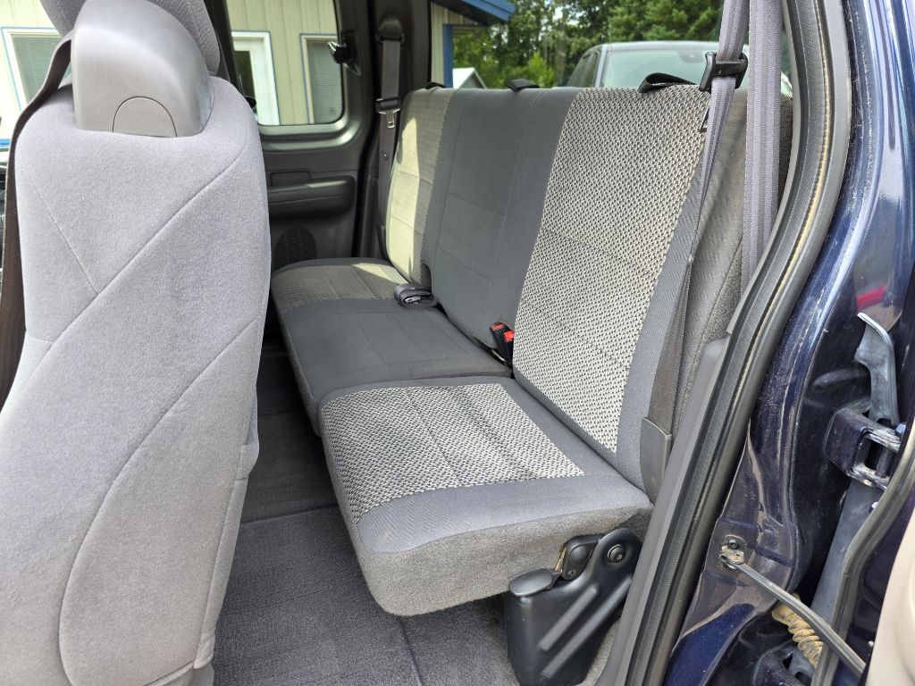 2003 Ford F-150 Image 18