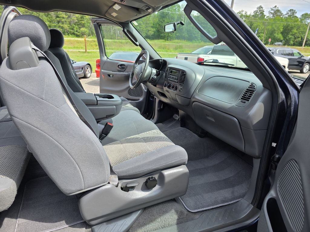 2003 Ford F-150 Image 23