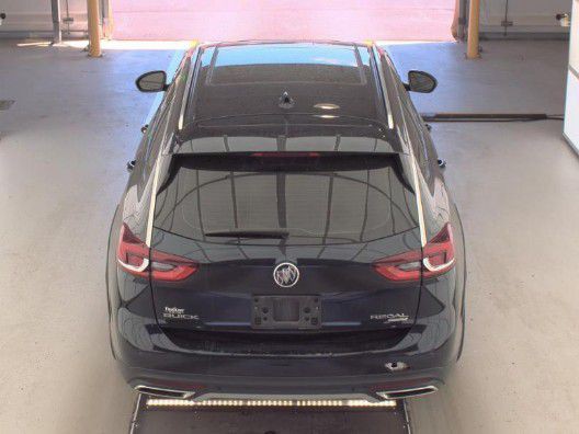 2018 Buick Regal Image 3