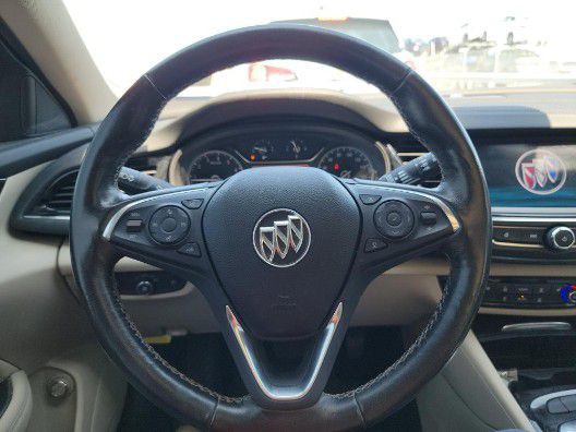 2018 Buick Regal Image 7