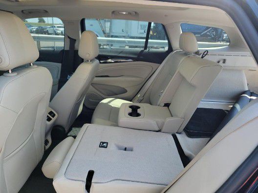 2018 Buick Regal Image 9