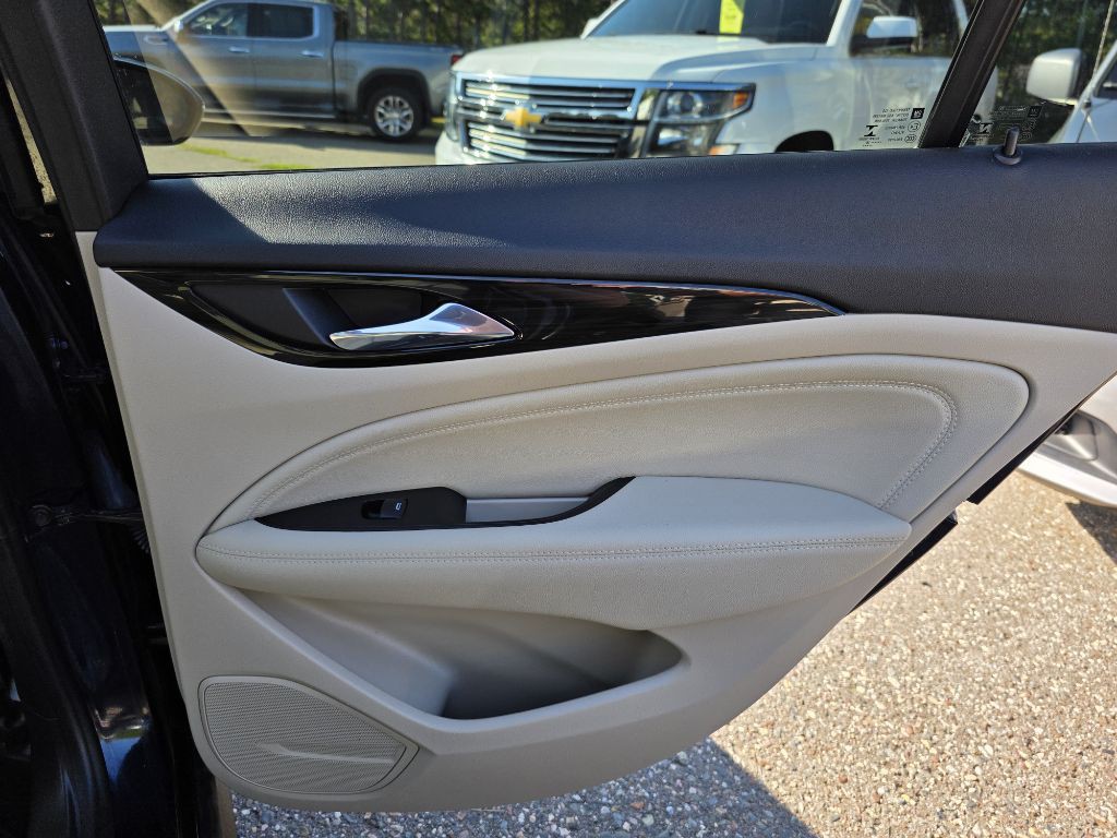 2018 Buick Regal Image 25