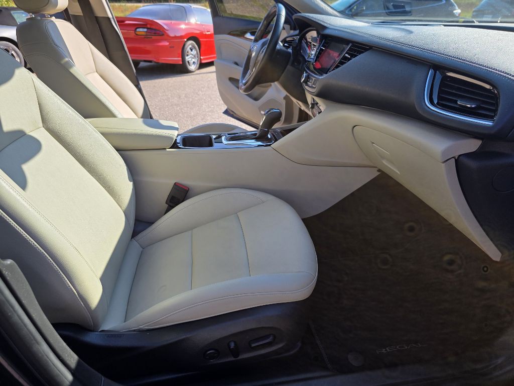 2018 Buick Regal Image 27