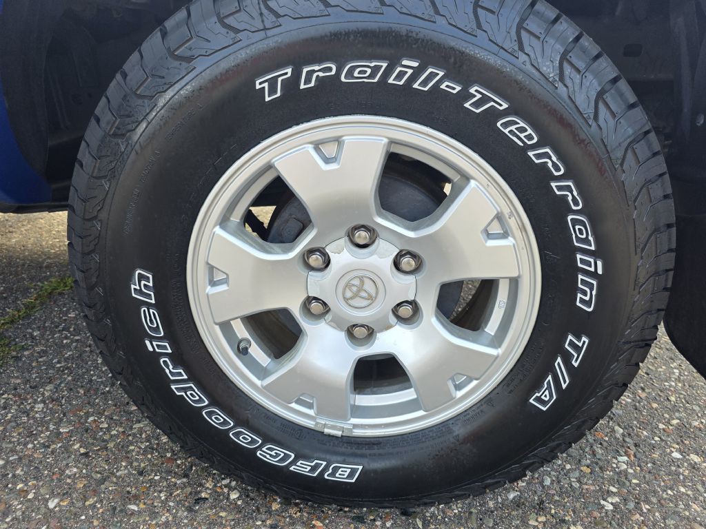 2011 Toyota Tacoma Image 32
