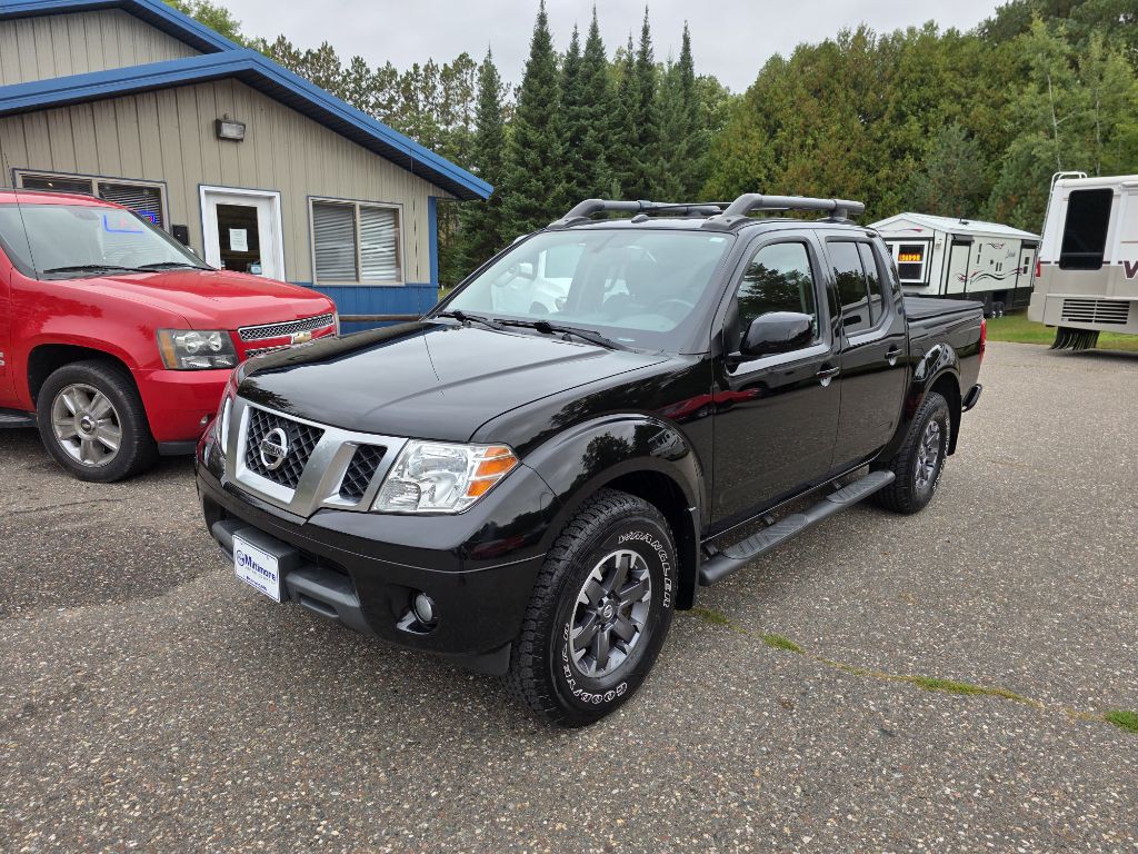 2015 Nissan Frontier Image 1