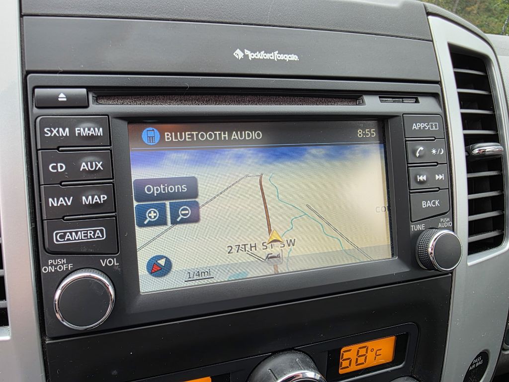 2015 Nissan Frontier Image 19