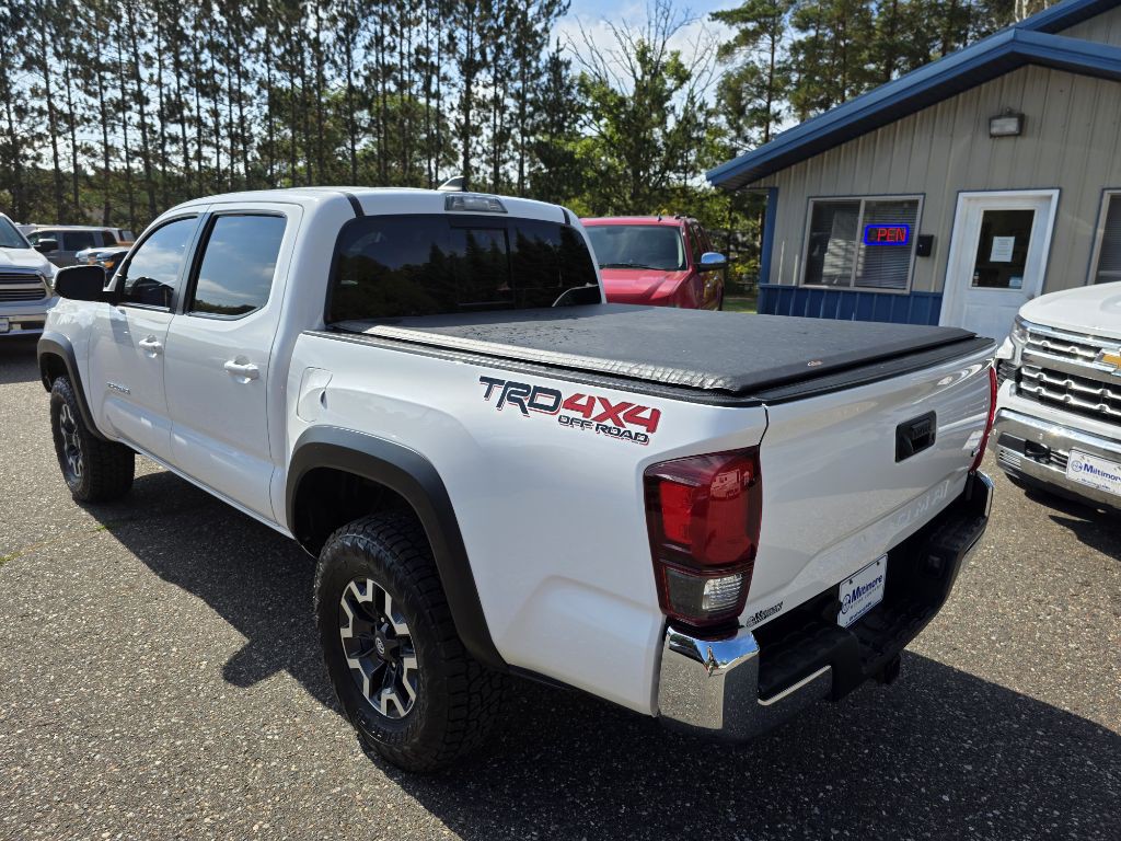 2019 Toyota Tacoma Image 4