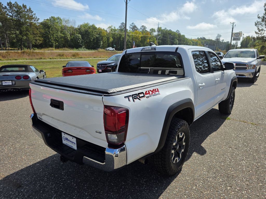 2019 Toyota Tacoma Image 6