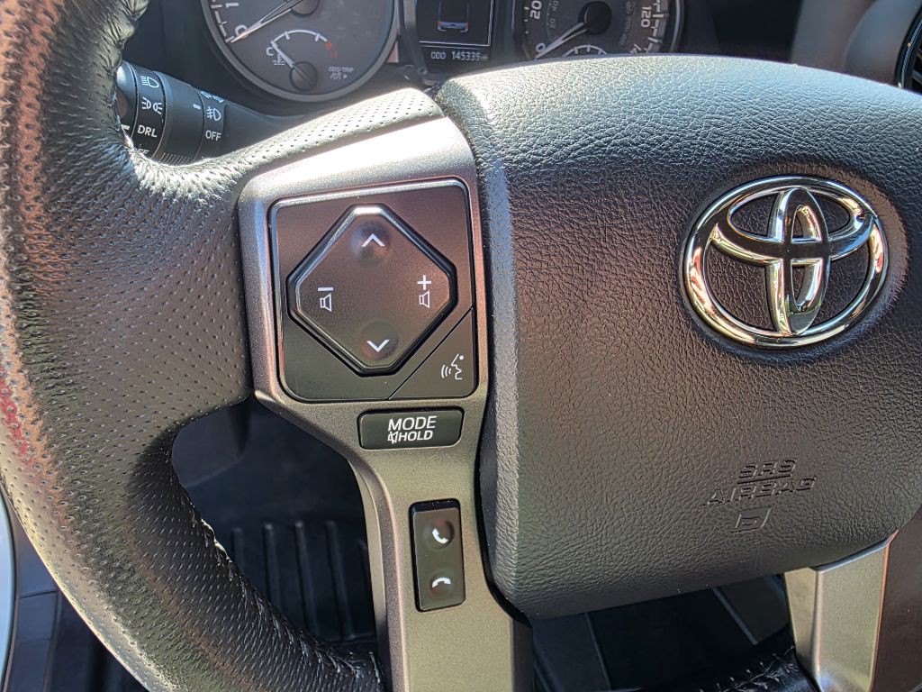 2019 Toyota Tacoma Image 19