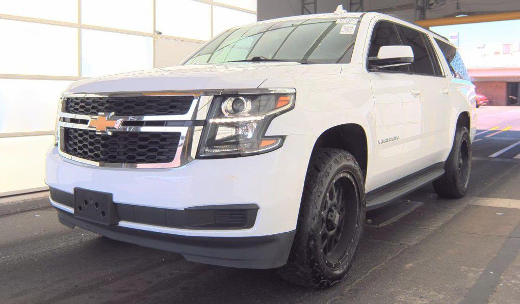 2020 Chevrolet Suburban Image 1