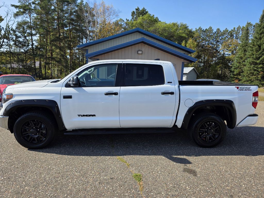 2021 Toyota Tundra Image 3