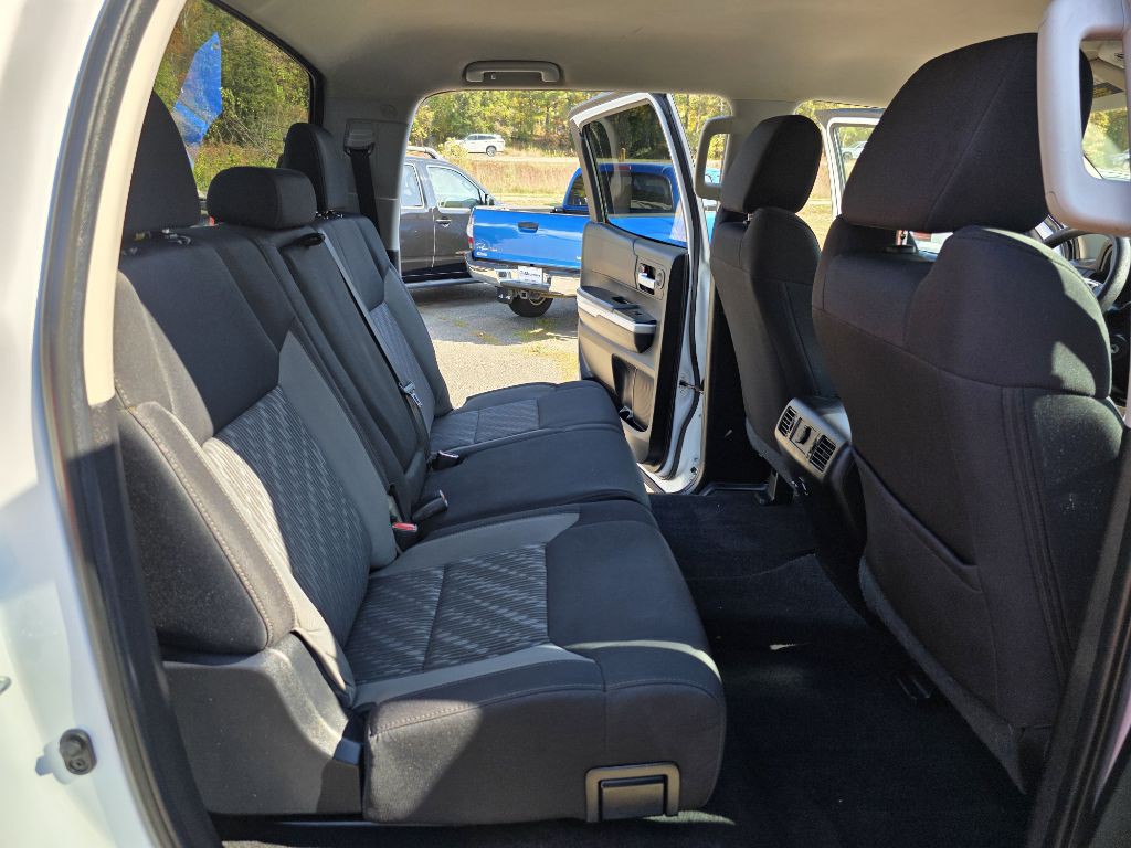 2021 Toyota Tundra Image 23