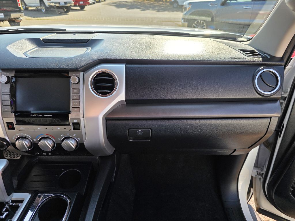 2021 Toyota Tundra Image 26