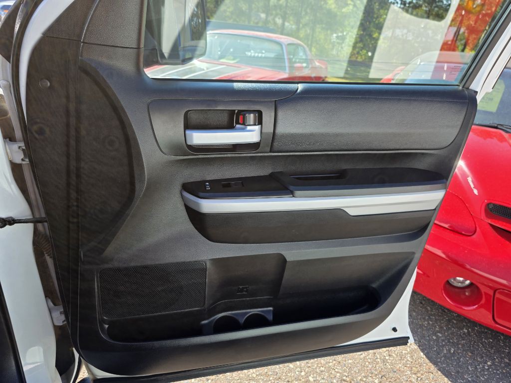 2021 Toyota Tundra Image 27