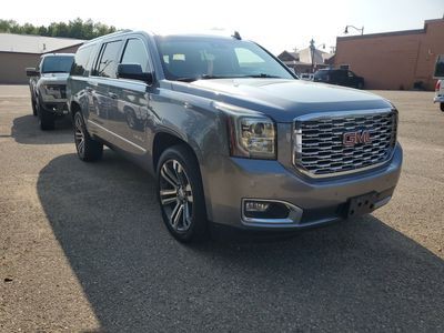 2019 GMC Yukon Image 2