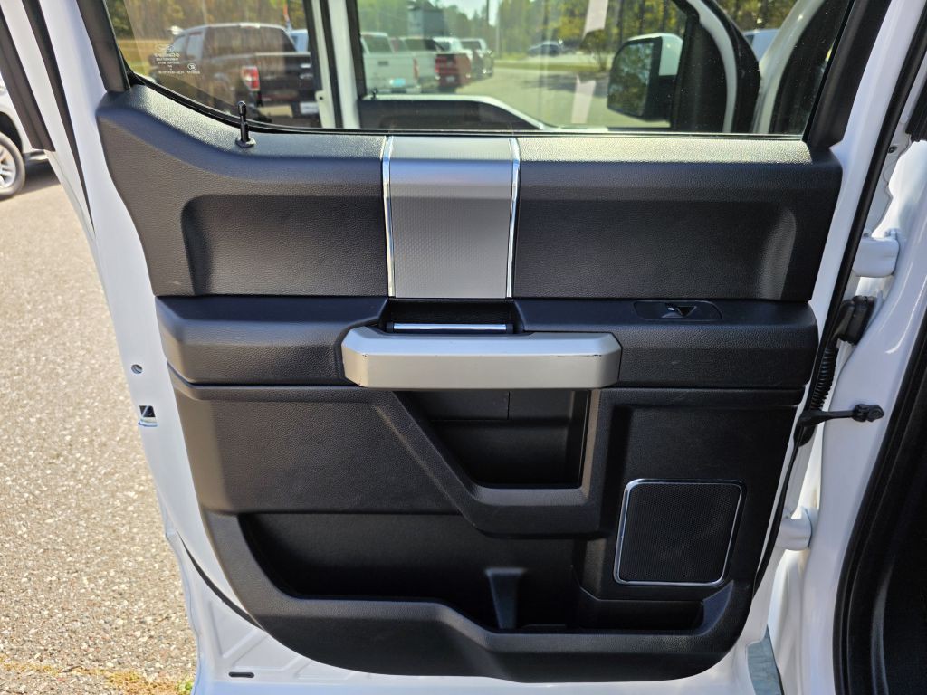 2016 Ford F-150 Image 20