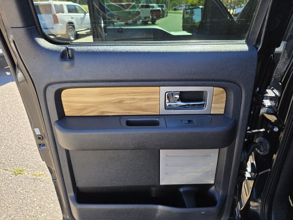 2011 Ford F-150 Image 17