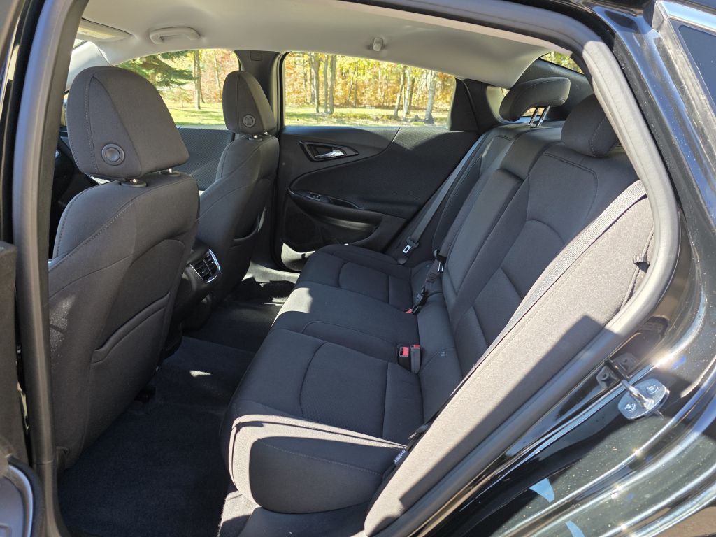 2019 Chevrolet Malibu Image 17