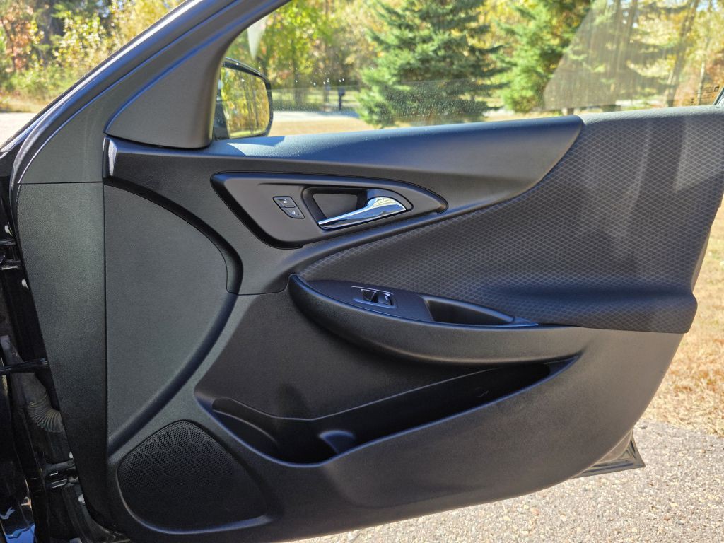 2019 Chevrolet Malibu Image 22