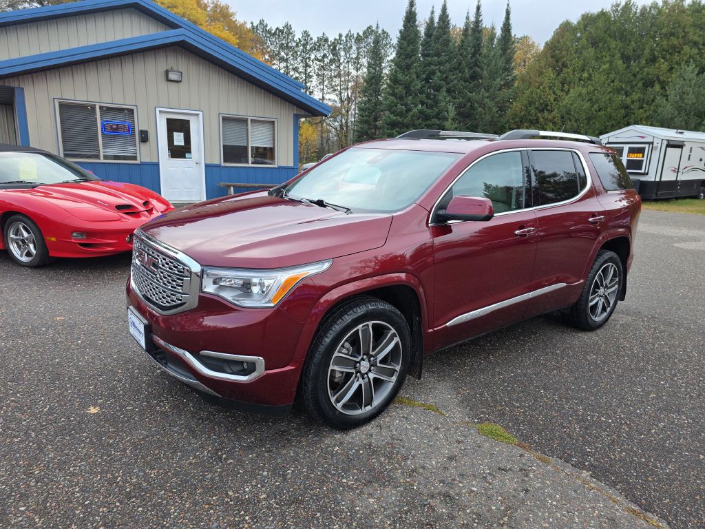 2018 GMC Acadia Image 2