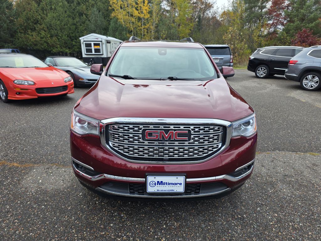 2018 GMC Acadia Image 9