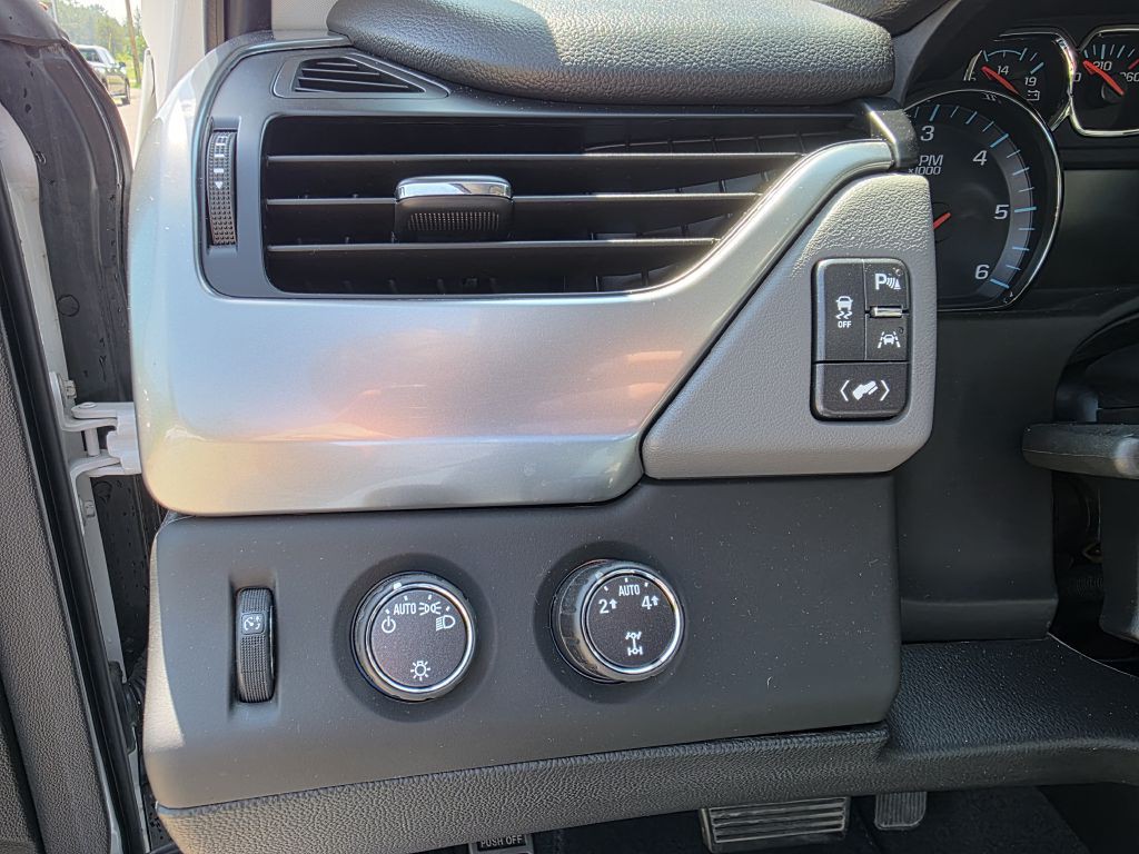 2020 Chevrolet Tahoe Image 16