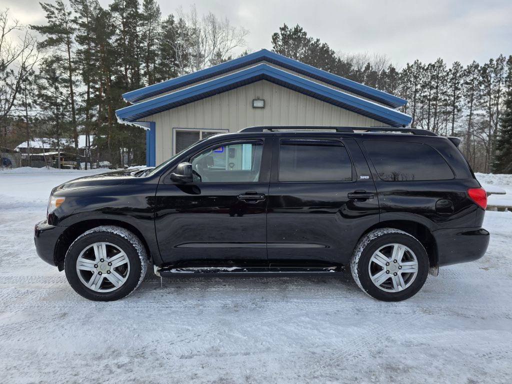 2016 Toyota Sequoia Image 3