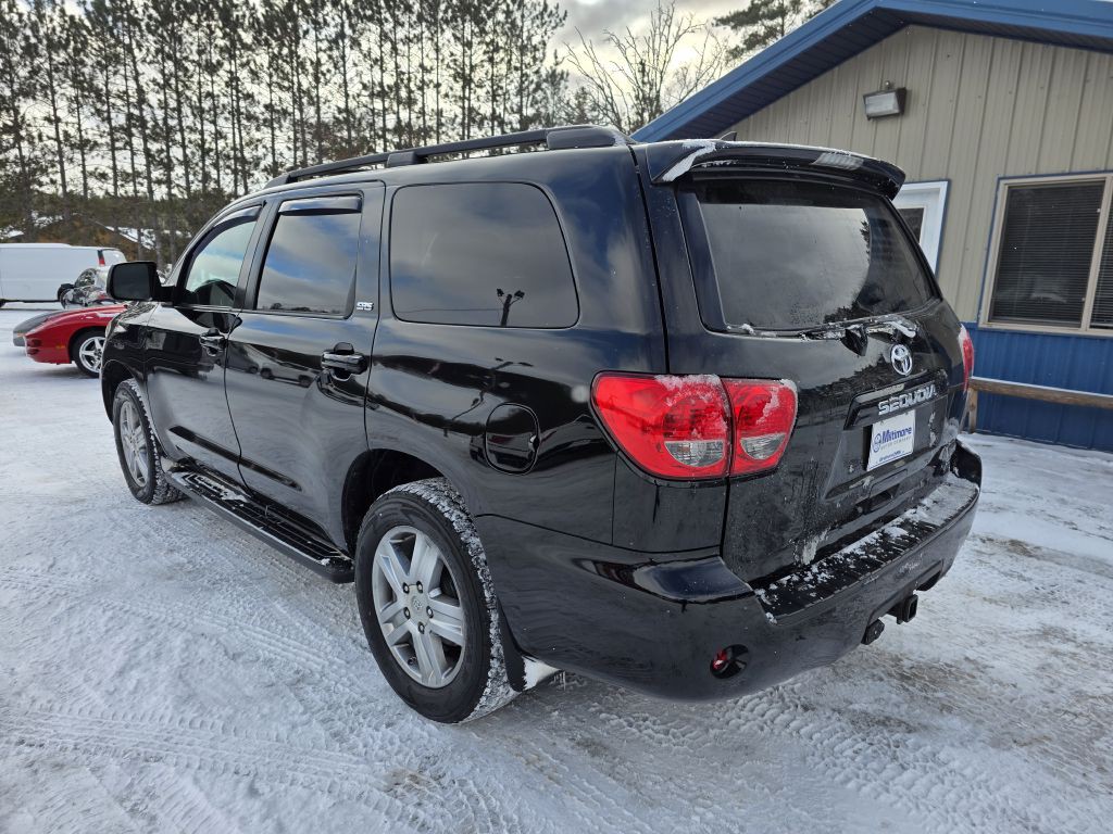 2016 Toyota Sequoia Image 4