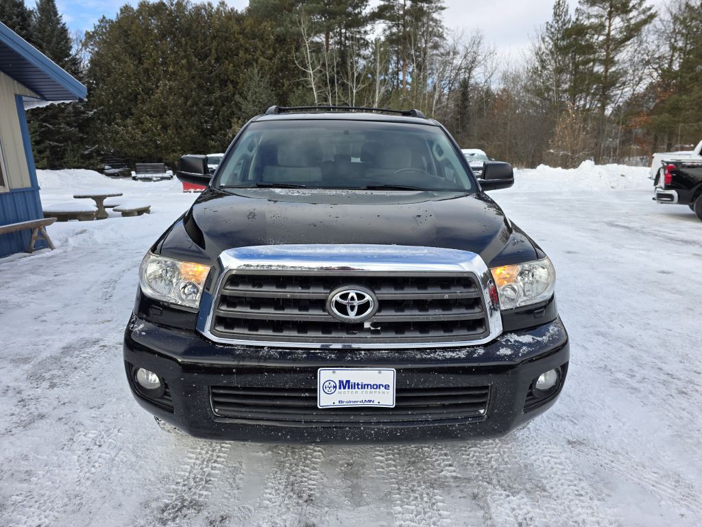 2016 Toyota Sequoia Image 9